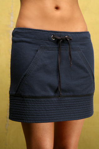 Fleece Stow Away Skirt