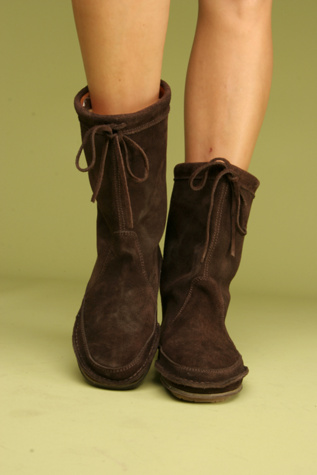 Mohegan Moccasin