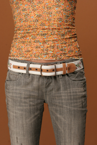 Ditsy Embroidered Flower Belt