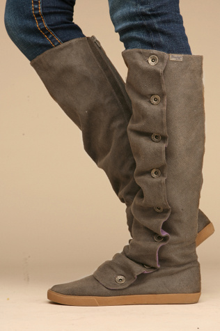 Cinch Knee High Button Boot