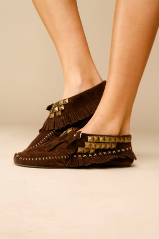 Cross Stitch Stud Moccasin
