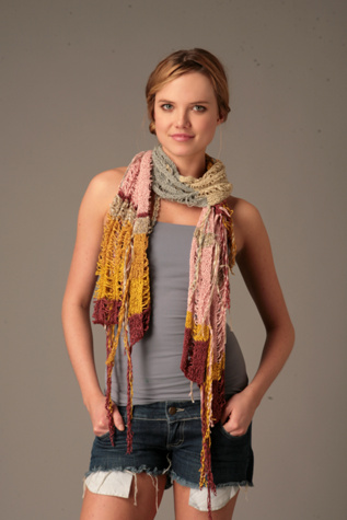 Raggy Ribbon Ladder Scarf