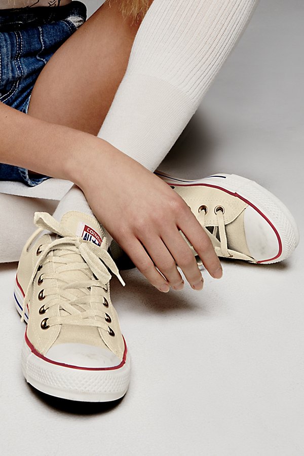 Converse Chuck Taylor All Star Low-top  Sneakers In Natural Ivory