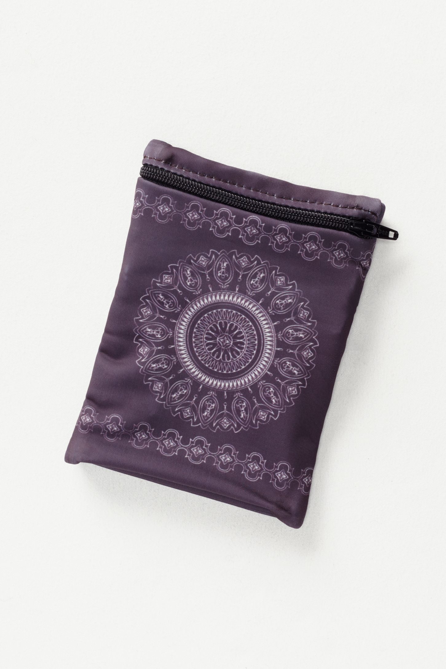 Slide View 4: Banjees Wrist Wallet