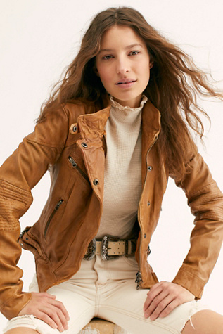 Free People - Fitted And Rugged Leather Jacket