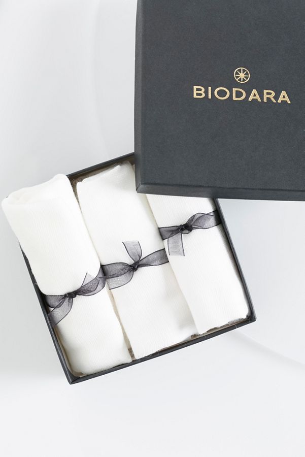 Biodara Eco Cleansing Cotton Cloths | Free People