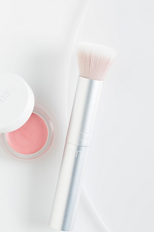 RMS Beauty - Skin2Skin Blush Brush