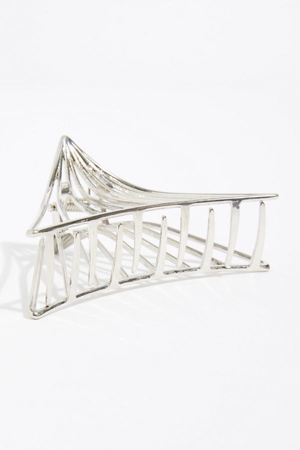 Slide View 3: Simple Metal Claw
