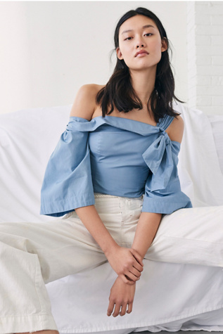 Free People - Essential Carpenter Crop