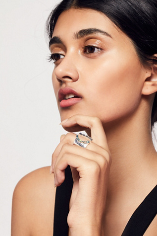 Free People - Hidden Ransom Cigar Ring