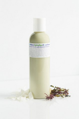 True Blue Spirulina Conditioner by Living Libations