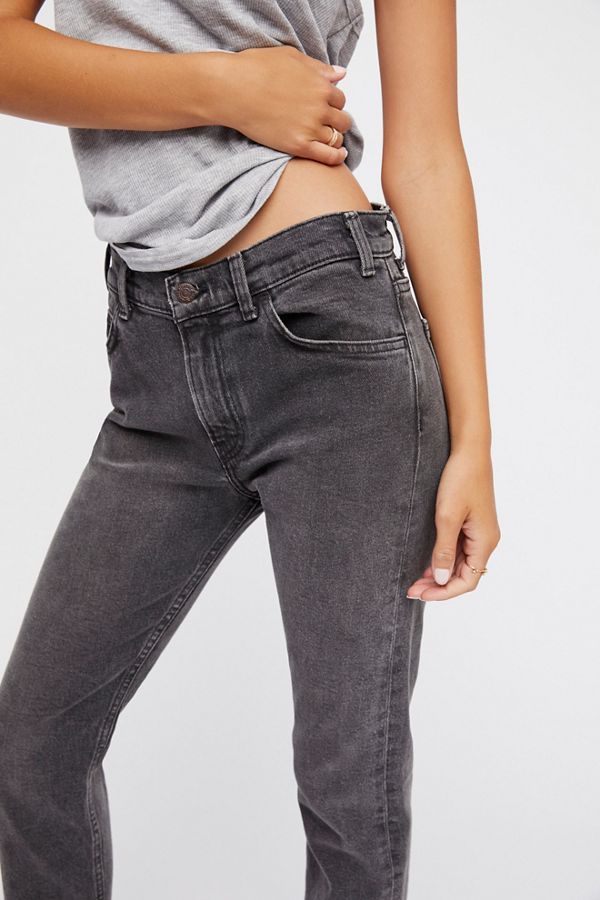 levi's cropped white jeans