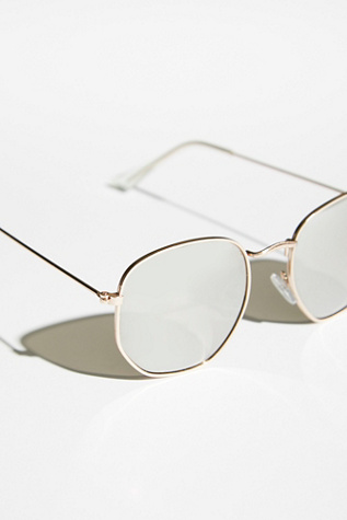 Free People - Renegade Angled Sunnies