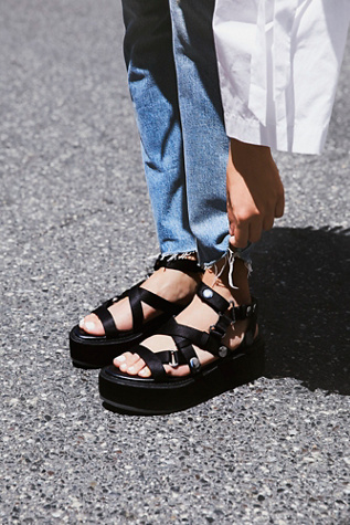 Faryl Robin - Vegan Blitz Sandal