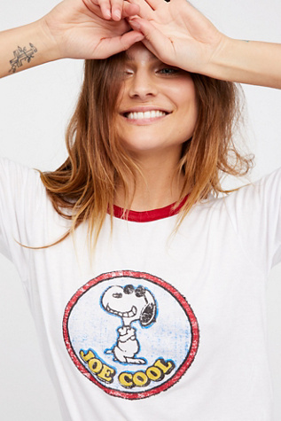 Daydreamer - Joe Cool Tee