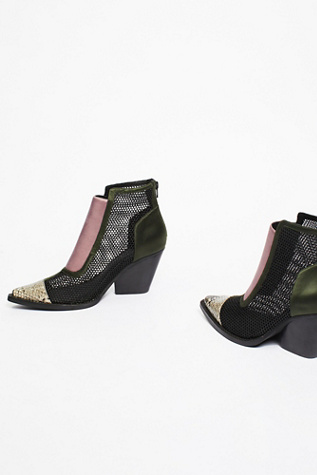 Jeffrey Campbell - Brinkley Ankle Boot