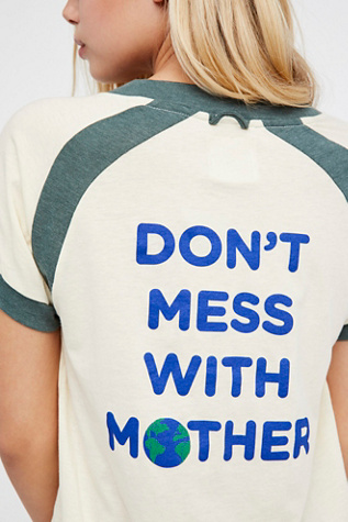 CAMP COLLECTION - Don't Mess With Mother Tee