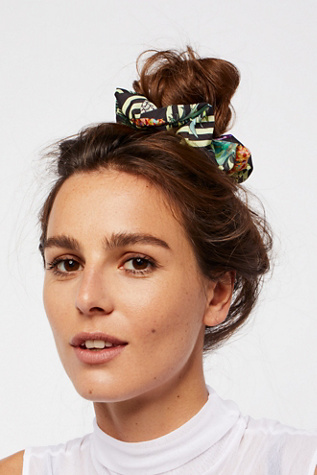 Free People - Printed Scrunchie