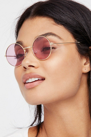 Free People - Luau Lover Round Sunnies