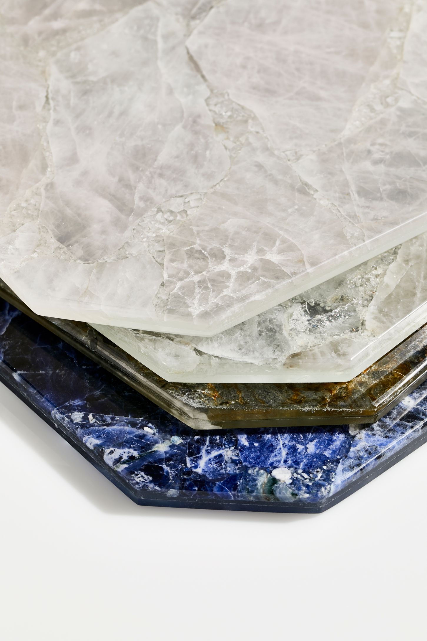 Slide View 4: Stoned Crystals Crush Tray