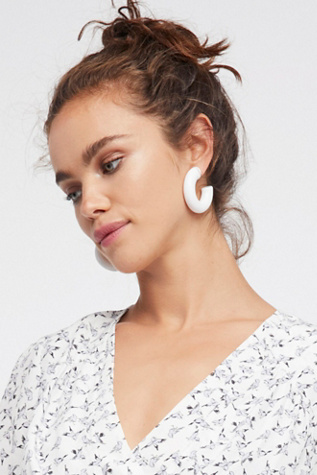 Free People - Suzie Q Tube Hoops