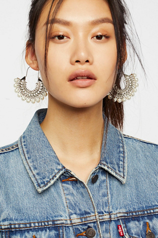 Free People - Pearl Stoned Hoops