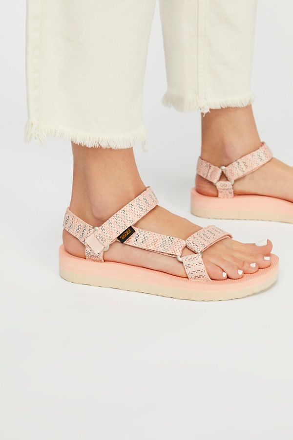 teva mid sandals