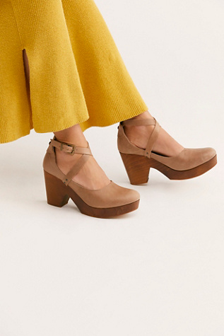 free people cabin fever clog