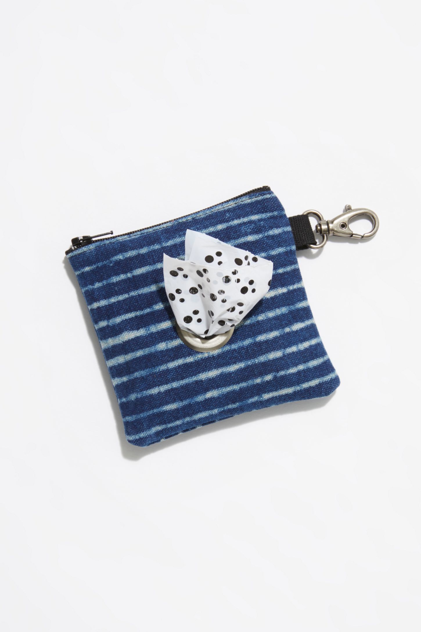 Slide View 2: Dog Baggie Pouch