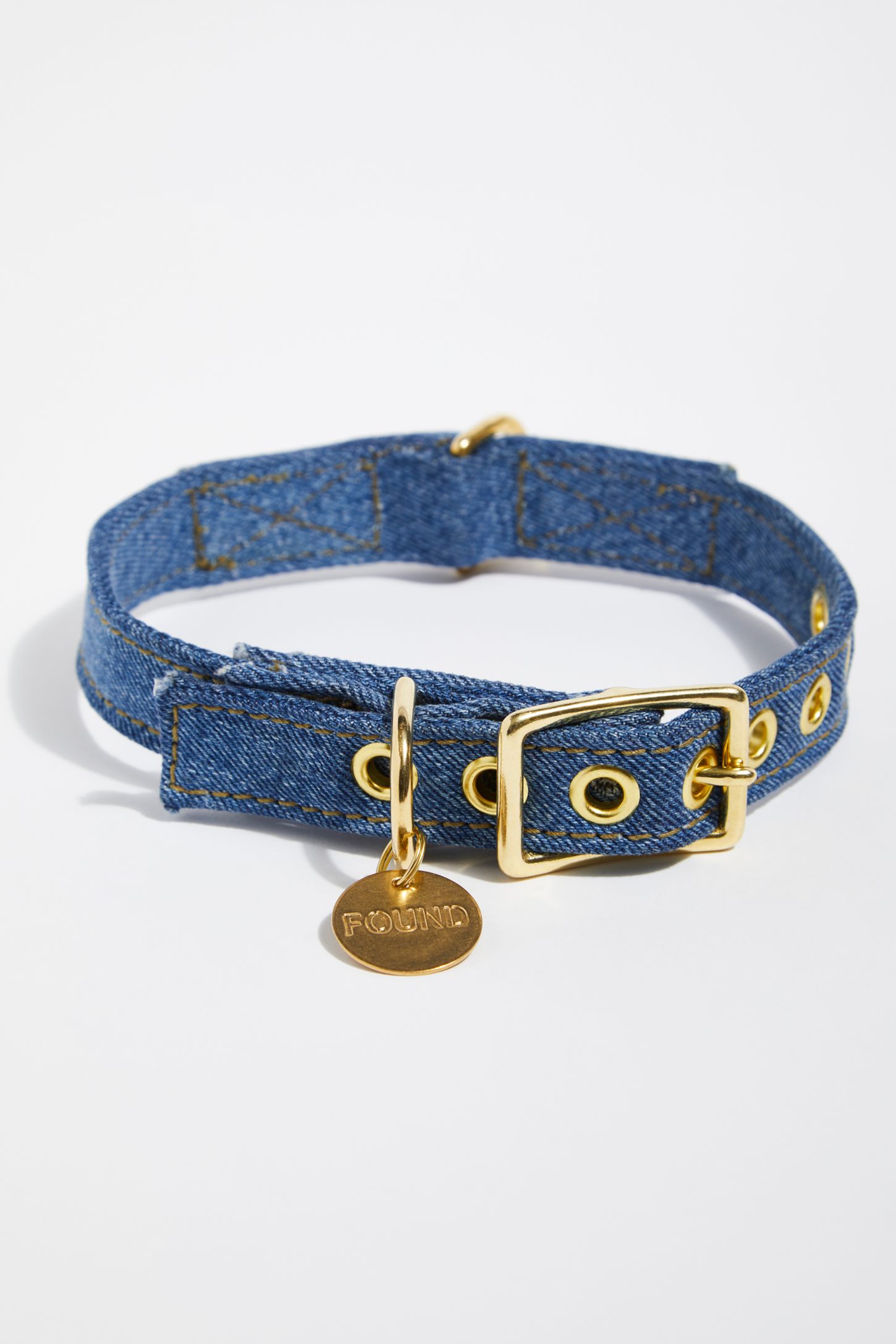 Slide View 3: Happy Camper Collar