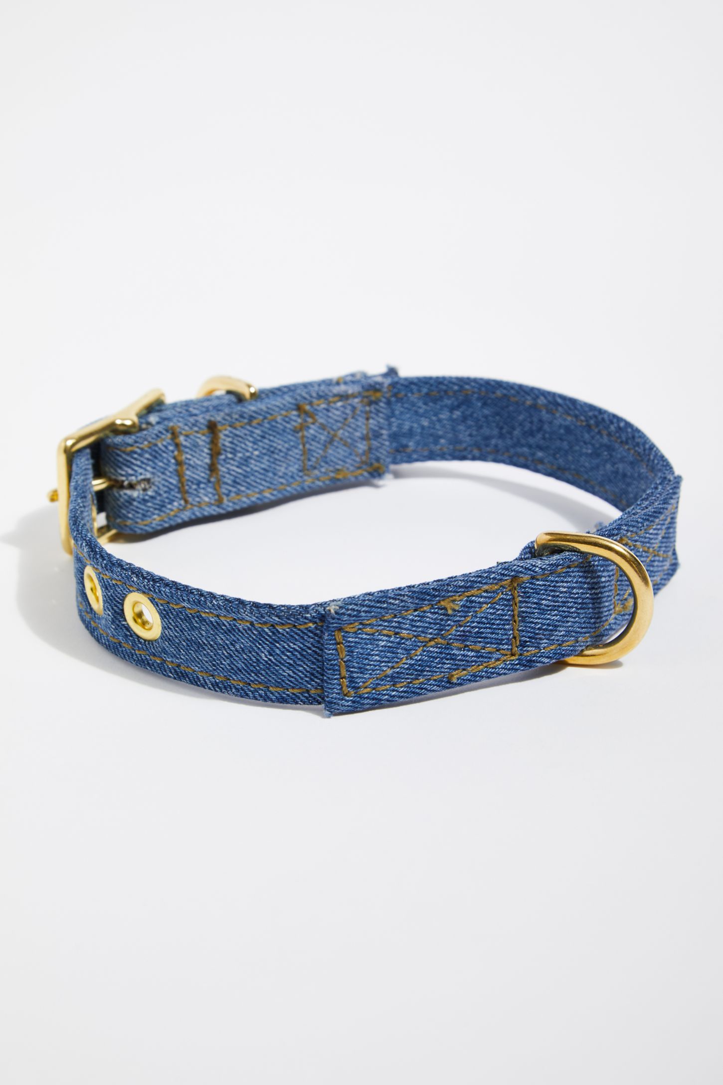 Slide View 4: Happy Camper Collar
