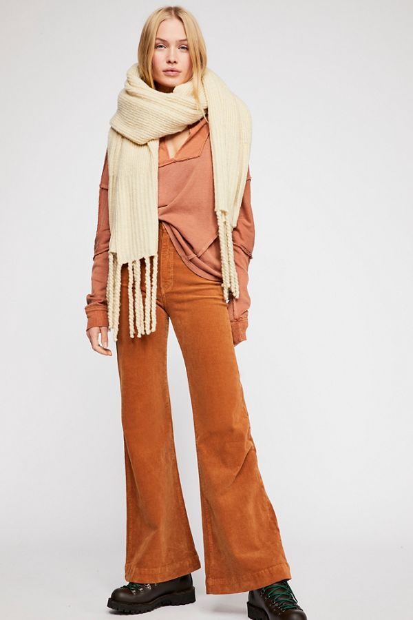 Slide View 1: Jaden Ribbed Fringe Blanket Scarf