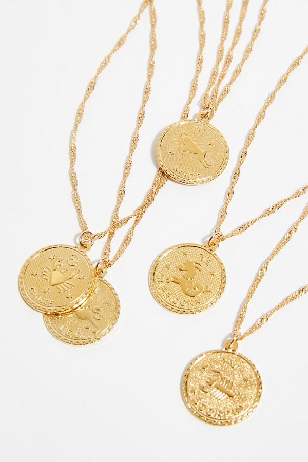 Slide View 1: Ascending Medallion Necklace