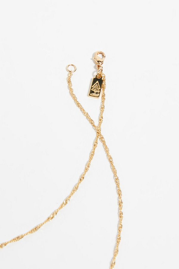 Slide View 3: Ascending Medallion Necklace