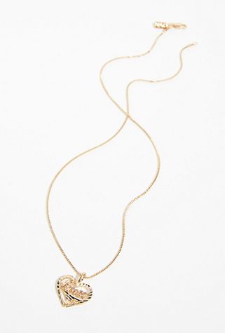 Amor Necklace