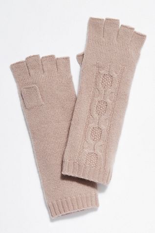 Cable Knit Cashmere Armwarmer