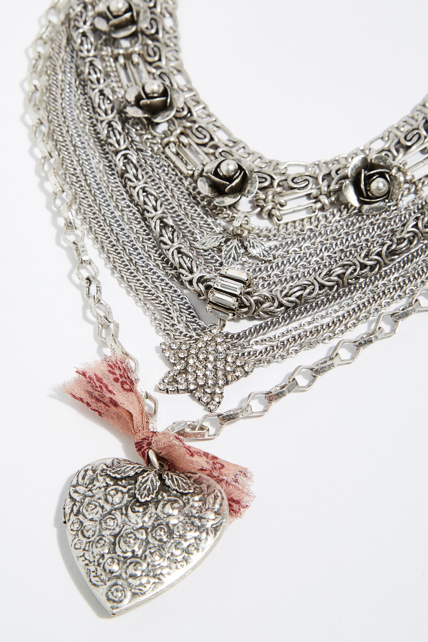 Slide View 2: Zinnia Statement Necklace