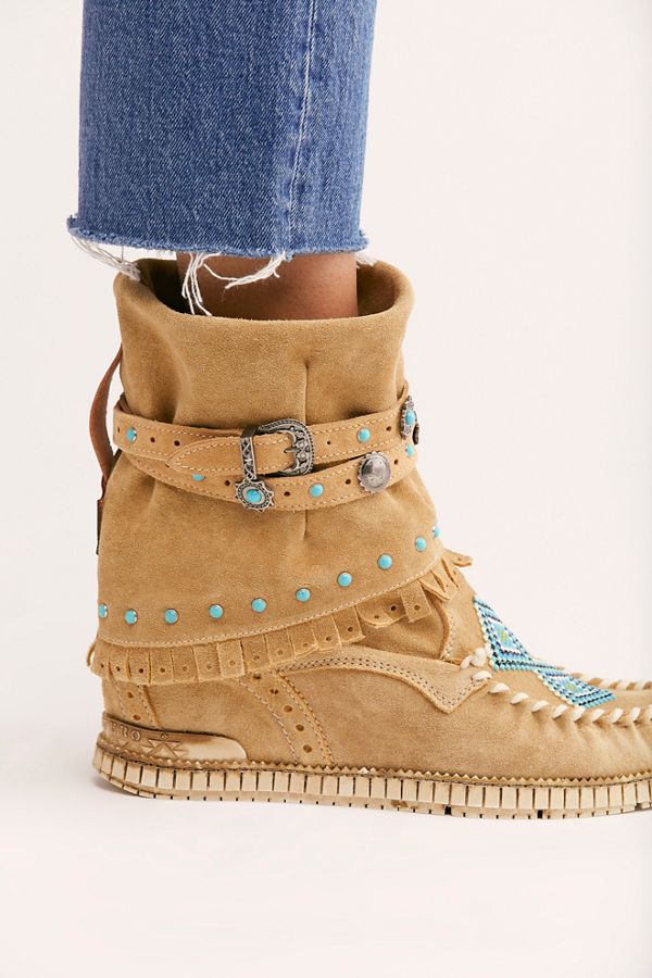 Slide View 3: Love Worn Mocc Boot