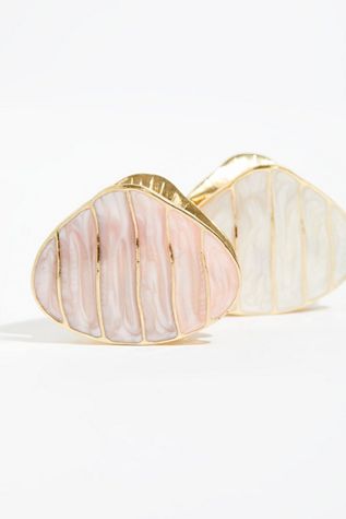 Seashell Claw Clip