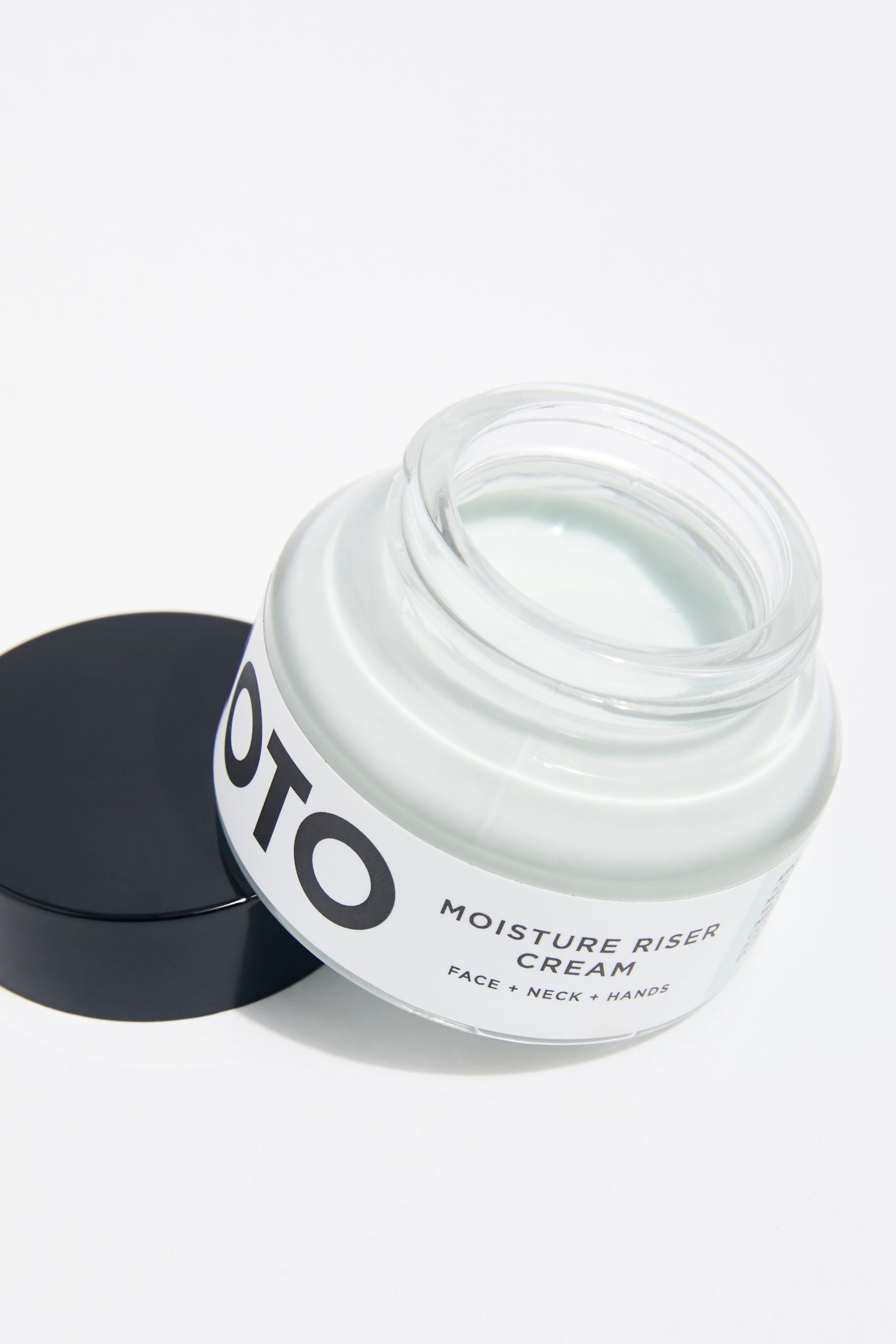 Slide View 2: NOTO Moisture Riser Cream
