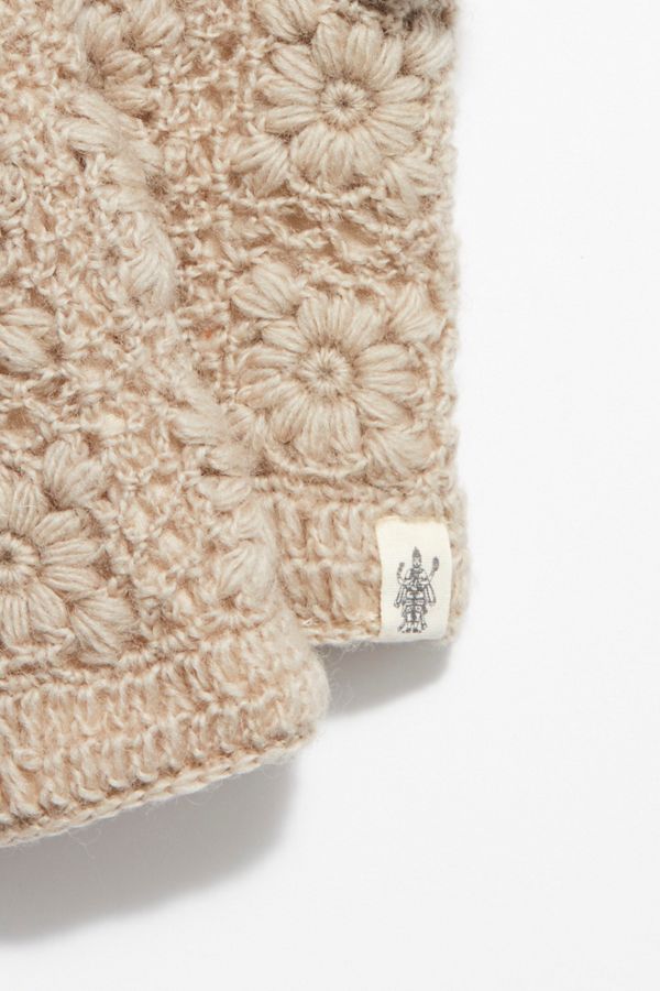 Slide View 3: Frosted Flower Crochet Armwarmer