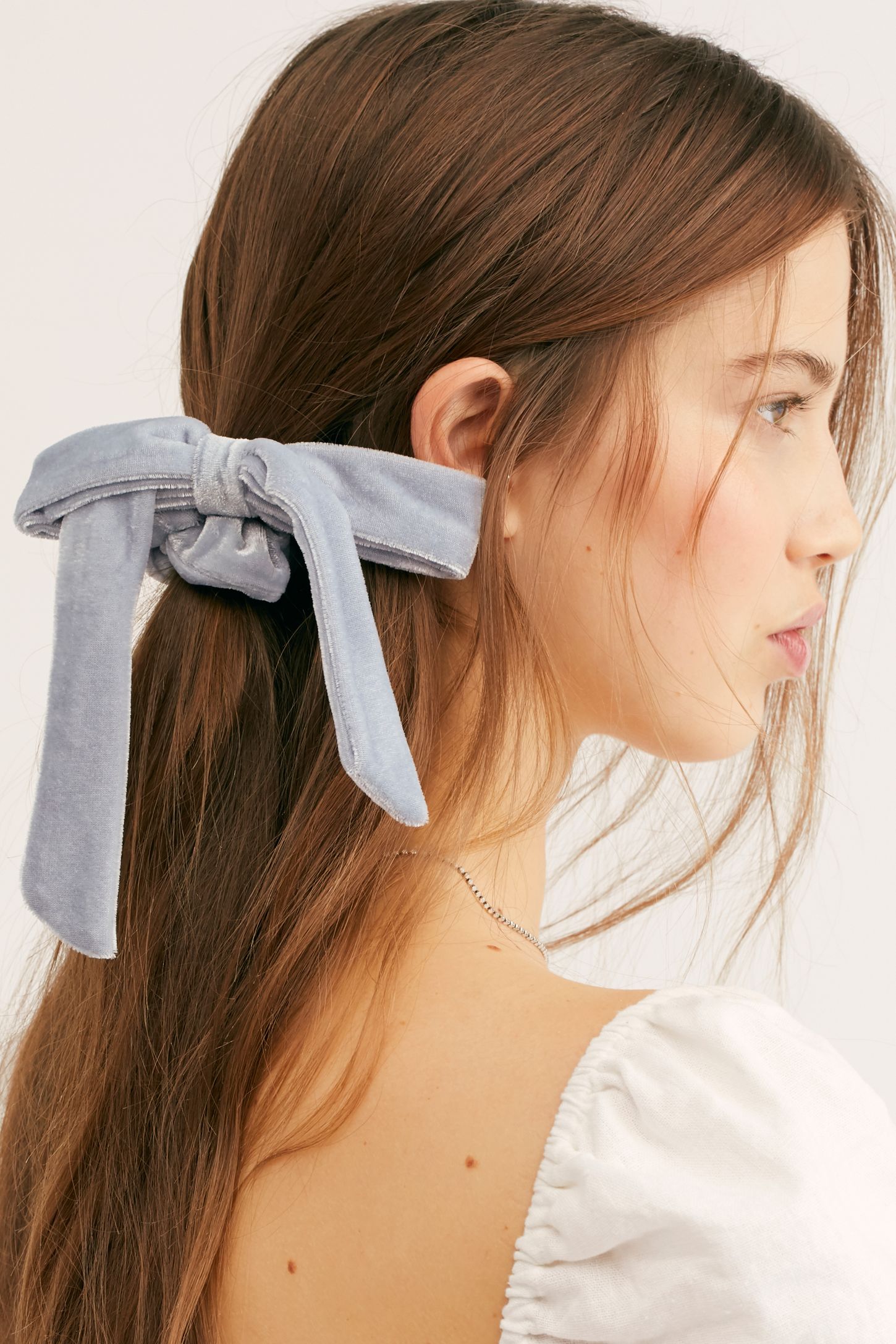 Slide View 2: Velvet Bow Scrunchie