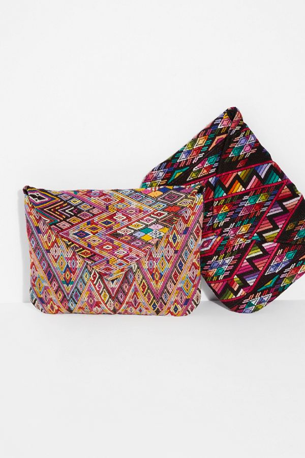 Slide View 1: Hiptipico Embroidered iPad Case