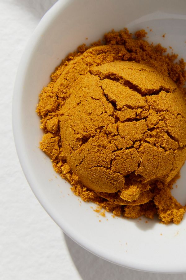 Slide View 3: Golde Turmeric Tonic