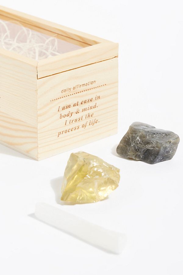 Slide View 2: Crystal Healing Box
