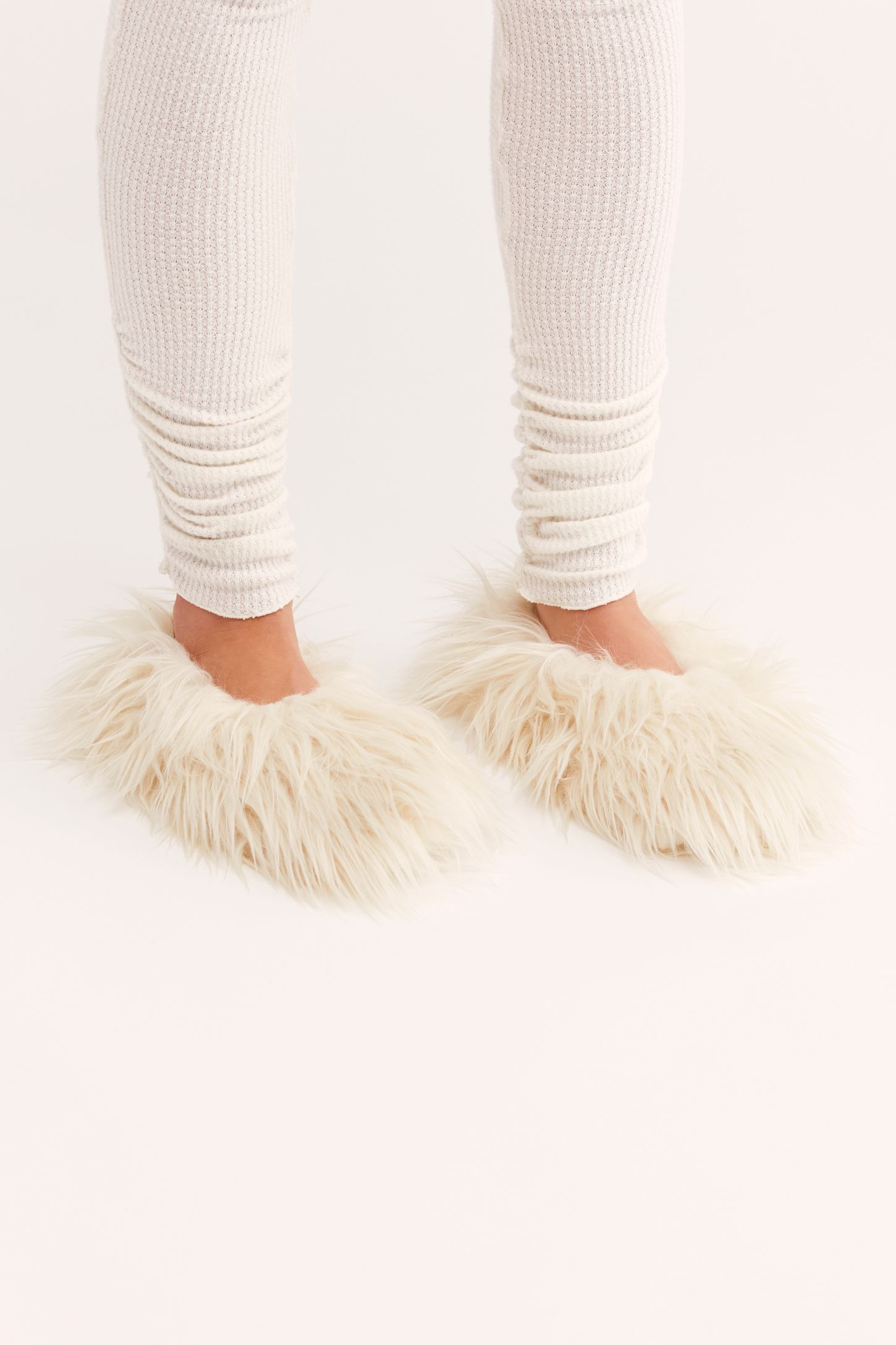 Slide View 2: Faux Fur Slipper