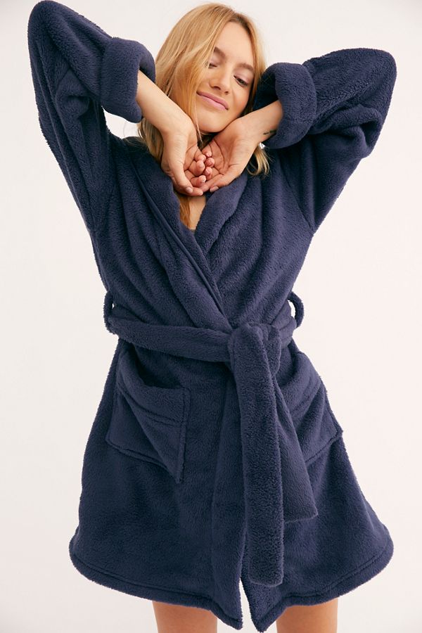 Slide View 2: Hooded Robe