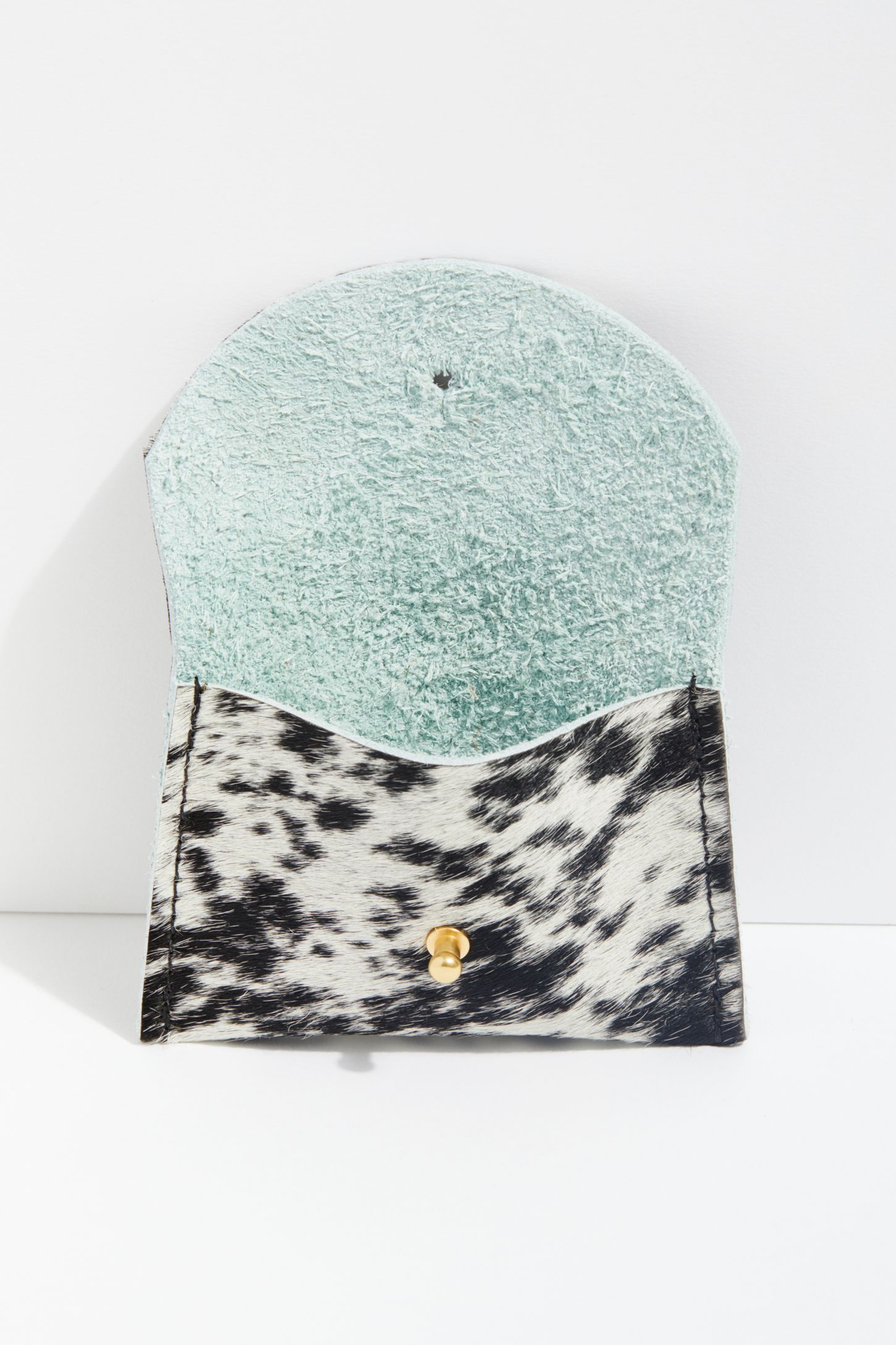 Slide View 4: Primecut Cowhide Cardholder