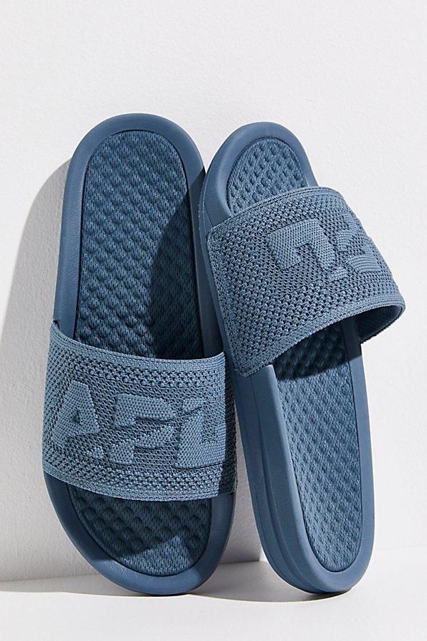 Apl Athletic Propulsion Labs Apl Big Logo Techloom Slide Sandals In Moonstone