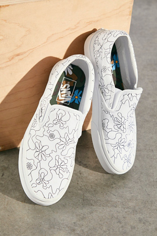 vans slip on daisy
